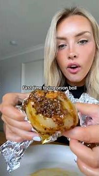 First time eating an onion boil #mukbang