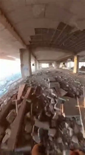 Urban Explorer: Abandoned Skyscraper Challenge