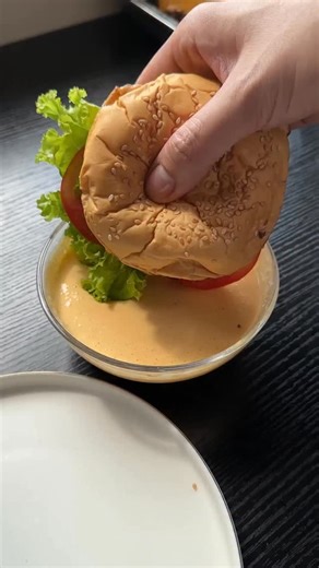 Bro Json on Instagram: "May cheesy overload burger ka na, may chance ka pang manalo ng iphone 17 pro max pag bumili kayo ng emborg products!! Yung mechanics nasa link na to: https://bit.ly/49noEoq #cheesy #burger #recipe #EmborgJoyfulDishcoveries #FindJoyInCooking"