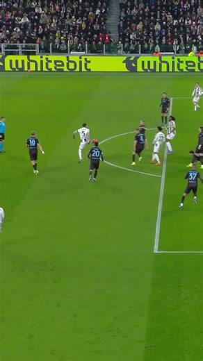 DAVID SCORES vs NAPOLI!! 🔥🔥🔥 #football #shorts #juventus