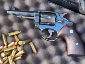 1953 S&W Model 10经典重现，工艺超群！