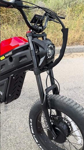 The 200 Mile "Motorcycle" Ebike