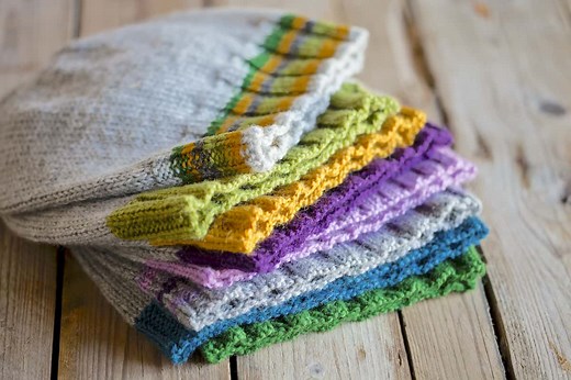 How To Line A Knitted Hat With Fleece - The Creative Folk