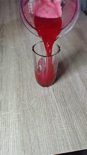 One of the Simple Natural Drinks I Make for My Mum's Health