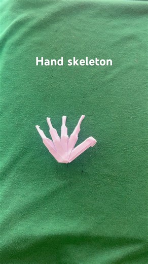 I Made a Moving Skeleton Hand Out of Paper… and It’s Terrifying! 😱🖐️