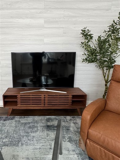 It's easy to reach a flow state when installing our Peel & Stick Wall panels. No tools and no hassle, just a clean backdrop that enhances any space. Shown in Coastal White, these panels create a clean, effortlessly modern background. Peel, stick, and find your flow at WoodPlank.com. #WoodPlank #CoastalWhite #PeelAndStickWalls #ReachingFlowState #FocusMode #CalmVibes #EasyInstall #EffortlessStyle #ModernInteriors