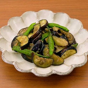 10分でできる♪ なすとししとうの甘辛炒めのレシピ動画・作り方 | デリッシュキッチン