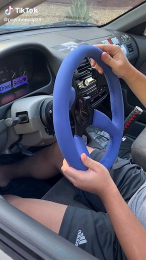The Ding Steering Wheel: Quick Release Wheel by Viilante