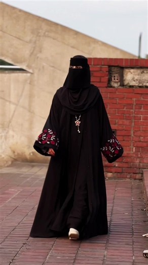 Borka from Abaya Zone featured on Mim’s Outfit