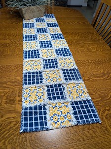 Floral Rag Quilt Table Runner, Spring Decor (51x14.5 Inches) - Etsy