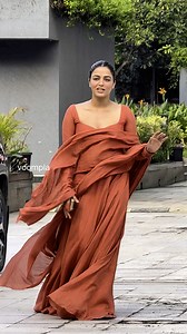 the chandigarh girl pops out in andheri wamiqa gabbi | Voompla