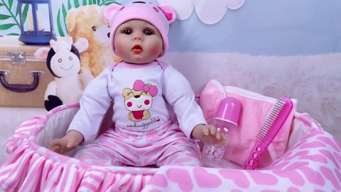 9 PCS Reborn Baby Doll Clothes Set with Pink Bassinet Accessories for 18-22 Inch Reborn Dolls,Newborn Baby Doll Clothes & Blanket