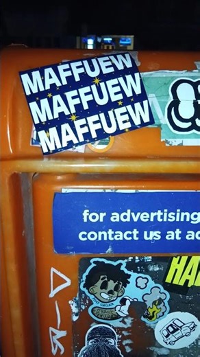 NYC GRAFFITI SLAPS PART 11 2025!#nycgraffiti #stickerslap #graffitiart #eggshellsticker #shortvideo