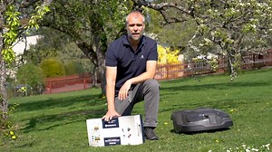 Hur vill du installera din Automower®? Vill du göra det själv, eller låta någon av våra återförsäljare lösa det åt dig? Fördelen med att ta hjälp, är bekvämligheten och att du säkerställer ett perfekt resultat. Vilken Automower® som passar din gräsmatta tar du enkelt reda på här: https://automower.husqvarna.com/sv/index.html | Husqvarna