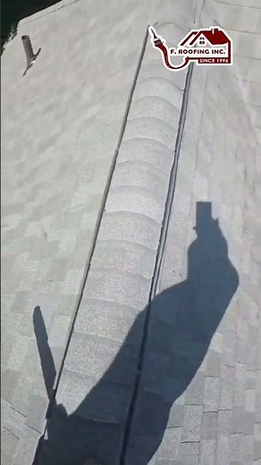 Look how this finished roof turned out... impressive! 🔨✨