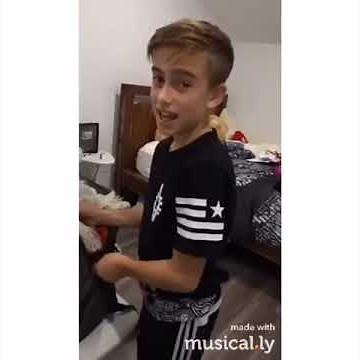 Justin Bieber - Backpack (by Johnny Orlando ft. Bentley Orlando)