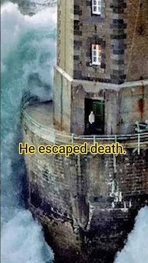 The Hidden Dangers of the Ocean The Challenging Journey of Giant Ships #oceansea #seaship #shiplife