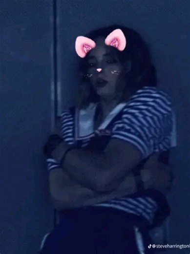 Season 3 Robin's Winning Moments in Stranger Things