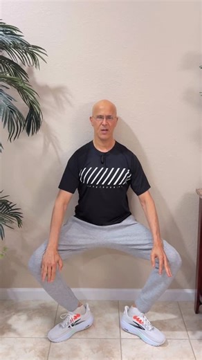 Alan Mandell on Instagram: "Open Your Pelvis and Fix Tight Hips in 30 Seconds! #drmandell #health #healing #squat"