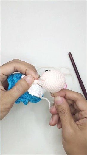 Step by step crochet Little Girl #crochetkeychain #amigurumi #crochetdoll #crochetforbeginners