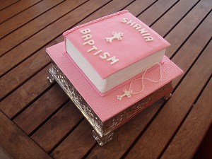 Mossy's masterpiece - Shania's Baptism pink Bible cake/can be made into a holy communion or confirmation cake in other colours