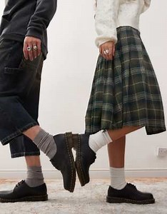 Dr Martens unisex 1461 3-eye smooth leather oxford shoes | ASOS