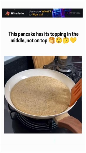 mrsx.rface on Instagram: "The X post features a 42-second video demonstrating a luminol-based chemiluminescent reaction in a beaker, where mixing hydrogen peroxide, sodium hydroxide, potassium ferricyanide, and luminol produces swirling blue-to-purple glows resembling a miniature galaxy when stirred in the dark. This reaction emits light without heat as luminol oxidizes to an excited state, releasing photons upon returning to ground state; peer-reviewed studies, like those in the Journal of Chem