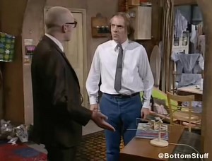 619K views · 7.1K reactions | Let's keep it Christmassy! #Bottom #Fluff | Bottom Stuff | Facebook