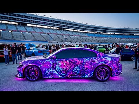 THIS IS THE BEST WRAP I EVER SEEN ON A ON HELLCAT FEMALE OWNED