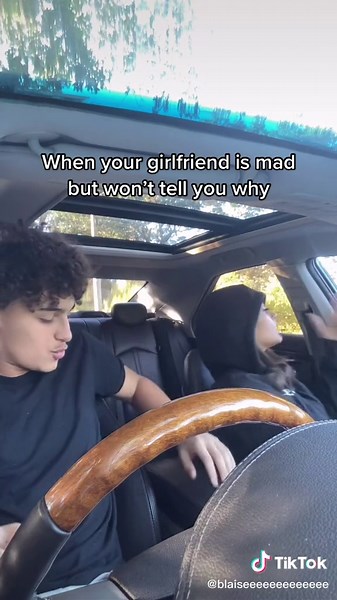 Understanding Relationship Communication Issues: When Your Girlfriend is Upset