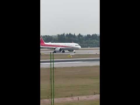 🌆 LIVE Terminal & Runway Action – Morning Rush Departures|航站楼与跑道直播 2026-03-26 18:24:45