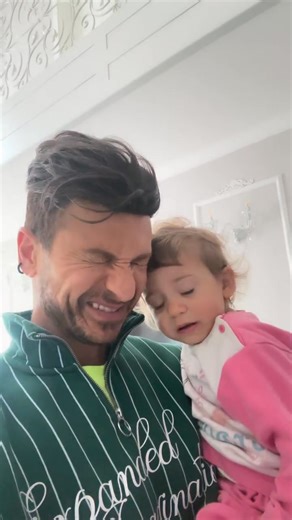 #federossiking #frankiecommando #gymtokitalia #fitnesscommunity #riminiwellness #videovirali #monologo #perte | Fede Rossi King