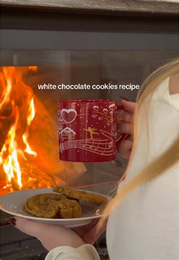 Save this recipe for your cozy day 🕯️🤎 Recipie: 120g butter 120g sugar 130g brown sugar 200g flour 1tsp baking soda 2tsp vanilla sugar 90g white chocolate Bake for 12 mins at 180*C/ 356*F 🤎 #bakingideas #bakingfun #cookieideas #bakingtips #cookies #cookiesrecipie #christmasbaking #autumnbaking #bakewithme #bakesoftiktok #baketok #girlytok #easyrecipie #bakingrecipe #baker #cookie #whitechocolate #chocolatechipcookie #winterbaking #holidays #holidaybaking #bakewithme #fyp #cookietips #creators