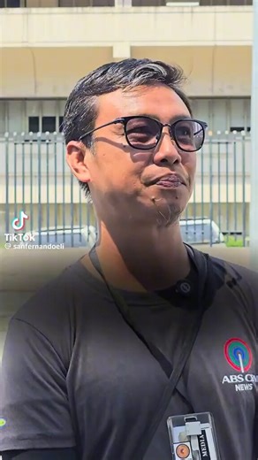 OPEN Secret to sa industry.Magaling ang ABS-CBN sa optics through their artists, naliligo sa yaman/endos/etc pero yong mga personnel behind the scenes kawawa. Kaya nga yong iba hindi naniniwala na LUBOG sa BILYONES na UTANG at LUGI ang ABS-CBN dahil magaling sila sa PR