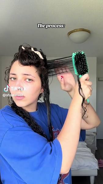 Locken Routine: Tipps und Tricks für Lockenliebhaber