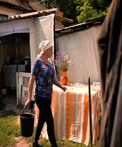 15 reactions | LIFE in an abandoned village! Cooking boiled crayfish and crayfish soup | Grandma Cooking | Facebook