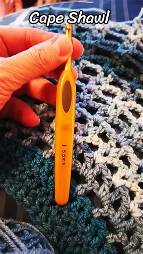 WIP Crochet Cape Shawl tutorial & #free pattern by @SaraSach #Crochet Designs #premieryarns