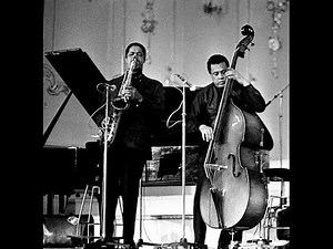 Charles Mingus featuring Eric Dolphy, "Jitterbug waltz", live in New York, 1964