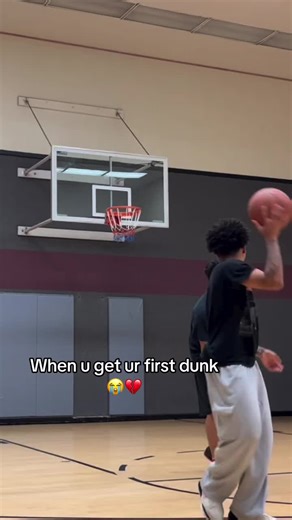 Incredible Basketball Dunk on Camera