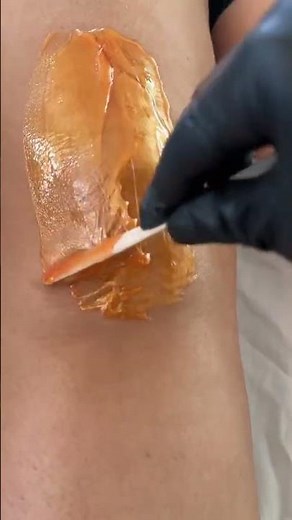 💛 Leg Waxing in California Using Sexy Smooth Golden Allure Hard Wax | @skin_by_pris