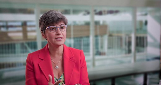 Led by internationally recognized expert, Maria Fleseriu, M.D., F.A.C.E., the OHSU Pituitary Center oﬀers unmatched experience and skill in treating neuroendocrine conditions, including pituitary disorders. Our pituitary patient care team diagnoses more pituitary conditions, gives more second opinions and performs more pituitary procedures than any other medical center in the region. | OHSU Brain Institute