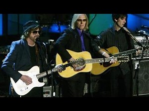 Tom Petty, Prince, Jeff Lynne, Steve Winwood - While My Guitar Gently Weeps - Lyrics
