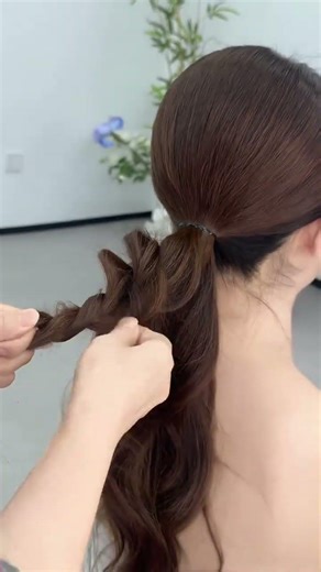 Viral No-Shave Low Bun: The Ultimate Bridal Hairstyle Secret
