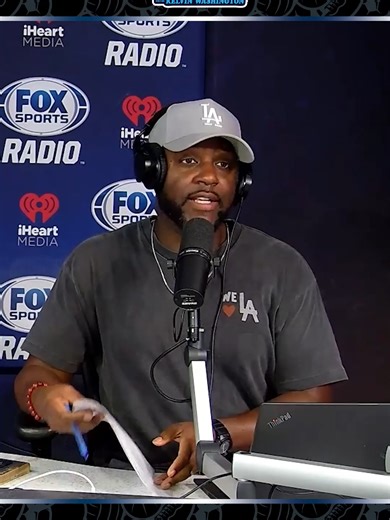 UCONN is on another amazing run and @kdubblive proclaims to #robparker that UCONN is the new premiere basketball program in all of collegiate sports . #uconnhuskies #uconnbasketball #marchmadness