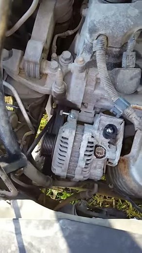 How to remove a belt off a 2007 Honda civic