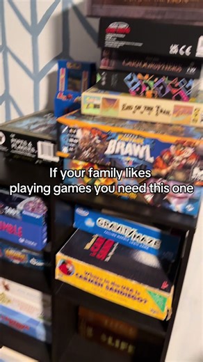 Discover the Uzzle: A Fast-Paced Family Game