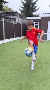 What … next level … skills!? 😱 #soccer #football #fussball #futbol #fútbol #footballer #soccerplayer #soccerlife #footballtime #soccerworld #footballtraining #footballskills | V7skills