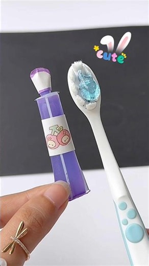 DIY Mini toothpaste for travelling #diy #craft #tonniartandcraft #art #love