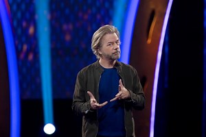 Stream It Or Skip It: ‘Snake Oil’ On Fox, Where Contestants And Celebrities Guess Which Business Pitches Are Real And Which Are Fake