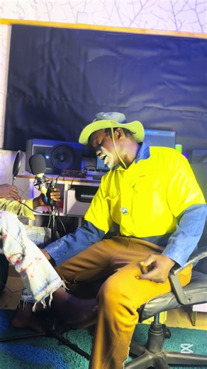 Visit to My Studio: A Fun Morning with Friends